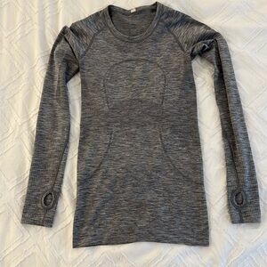 lululemon athletica Gray Long Sleeve Top